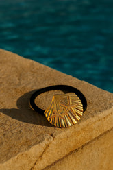 Shoreline Shell Cuff