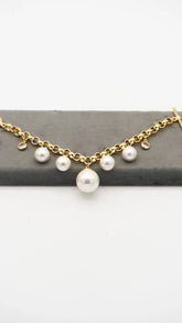 Dazzle Pearls Bracelet