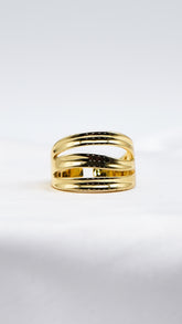 Slit Glow Statement Ring