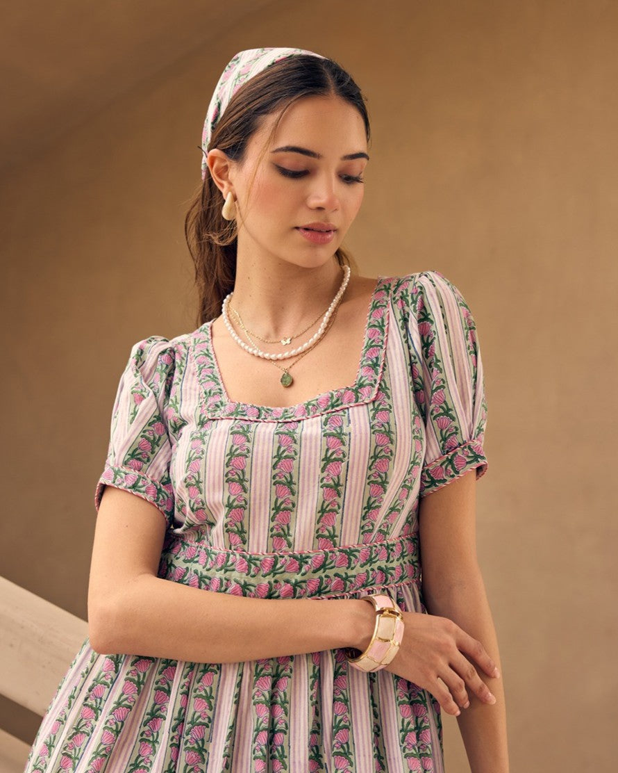 Dainty Necklaces