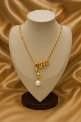 Venom Curve Necklace