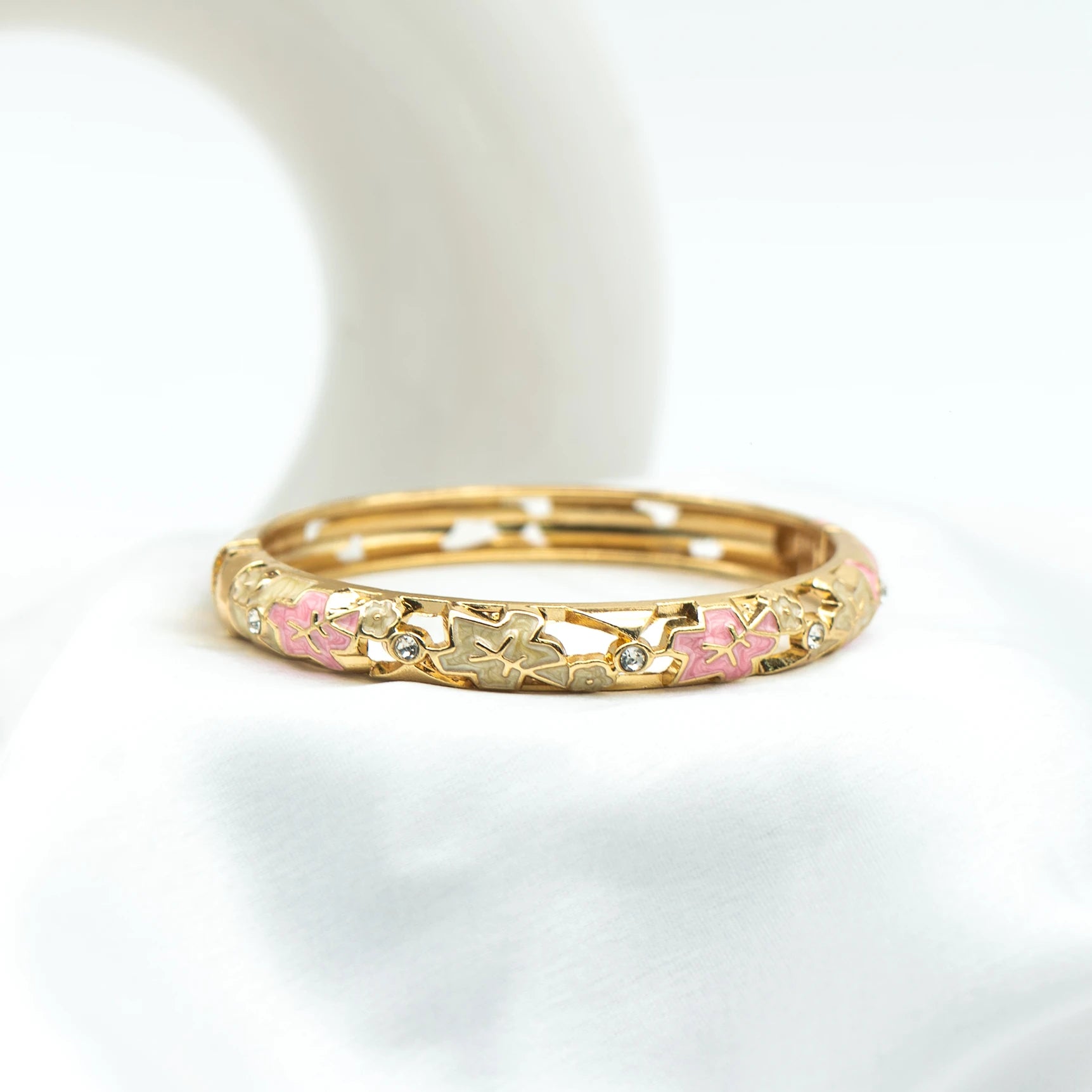 Taara Bangle