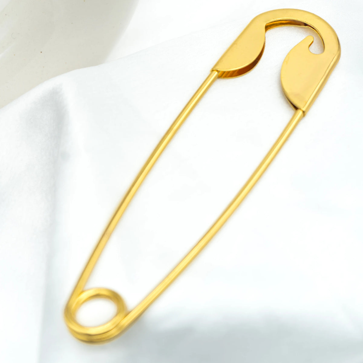 Sutura Pin