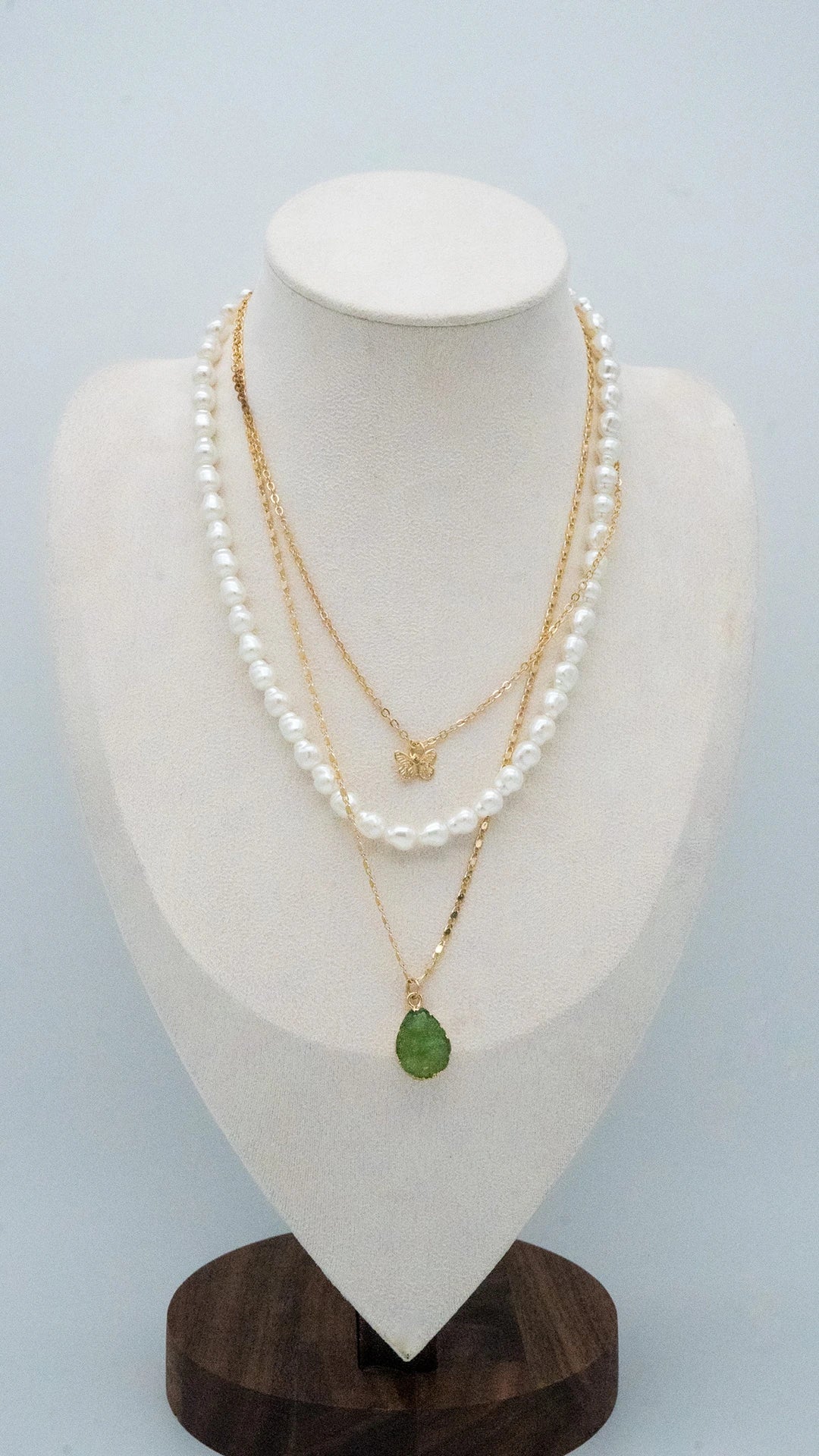 Olive Aura Necklace