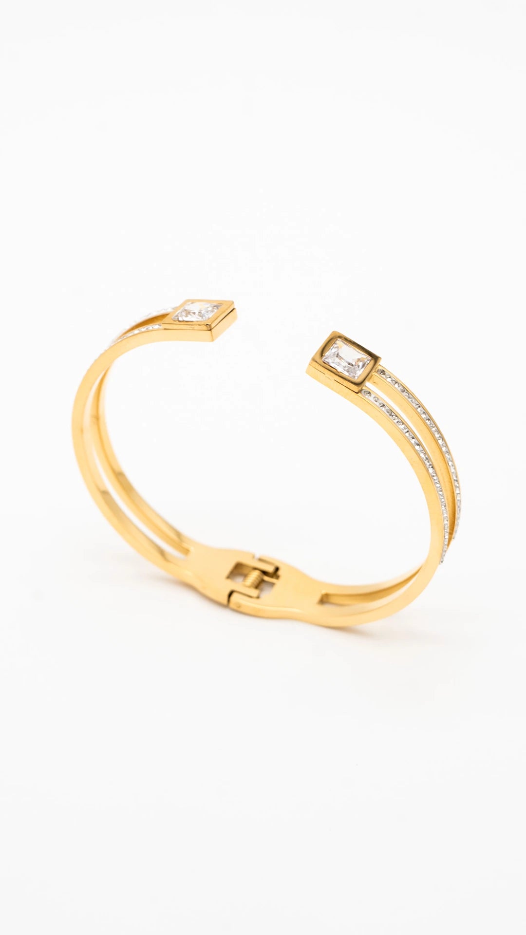 Orabelle Bangle