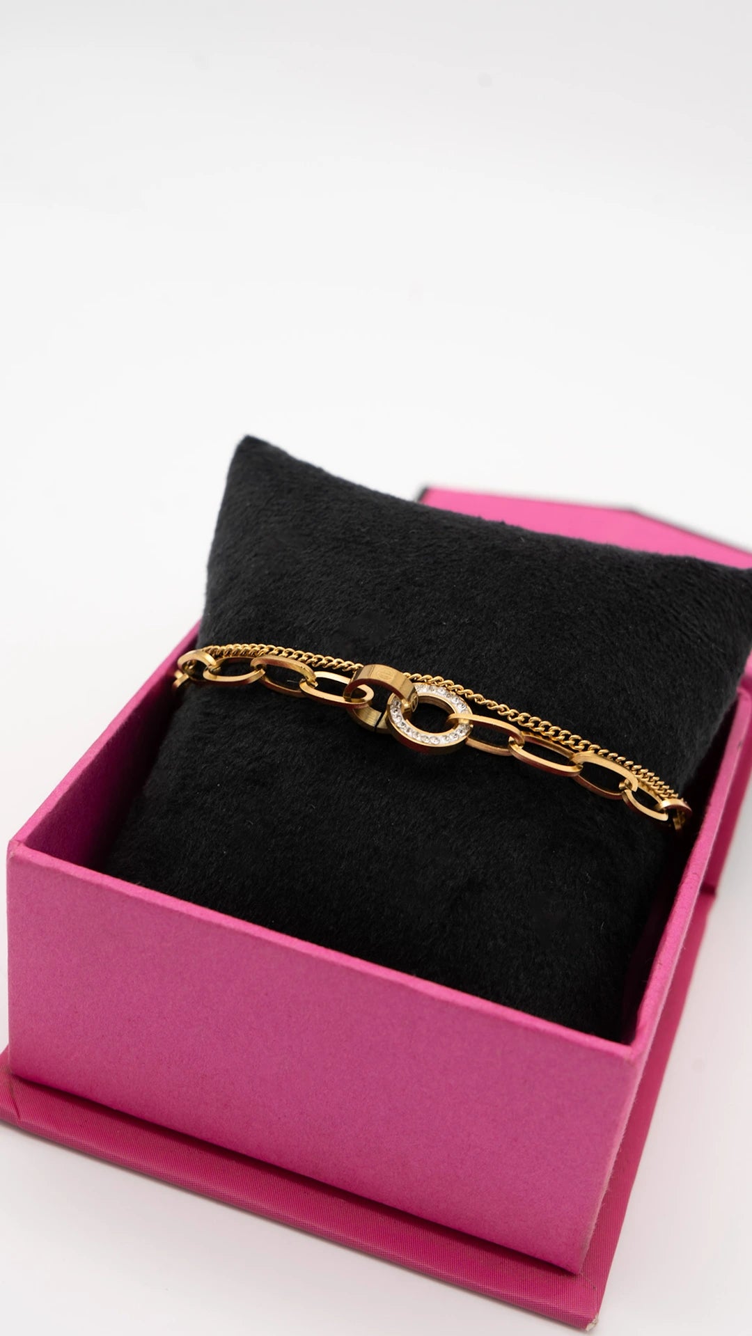Golden Knot Bracelet