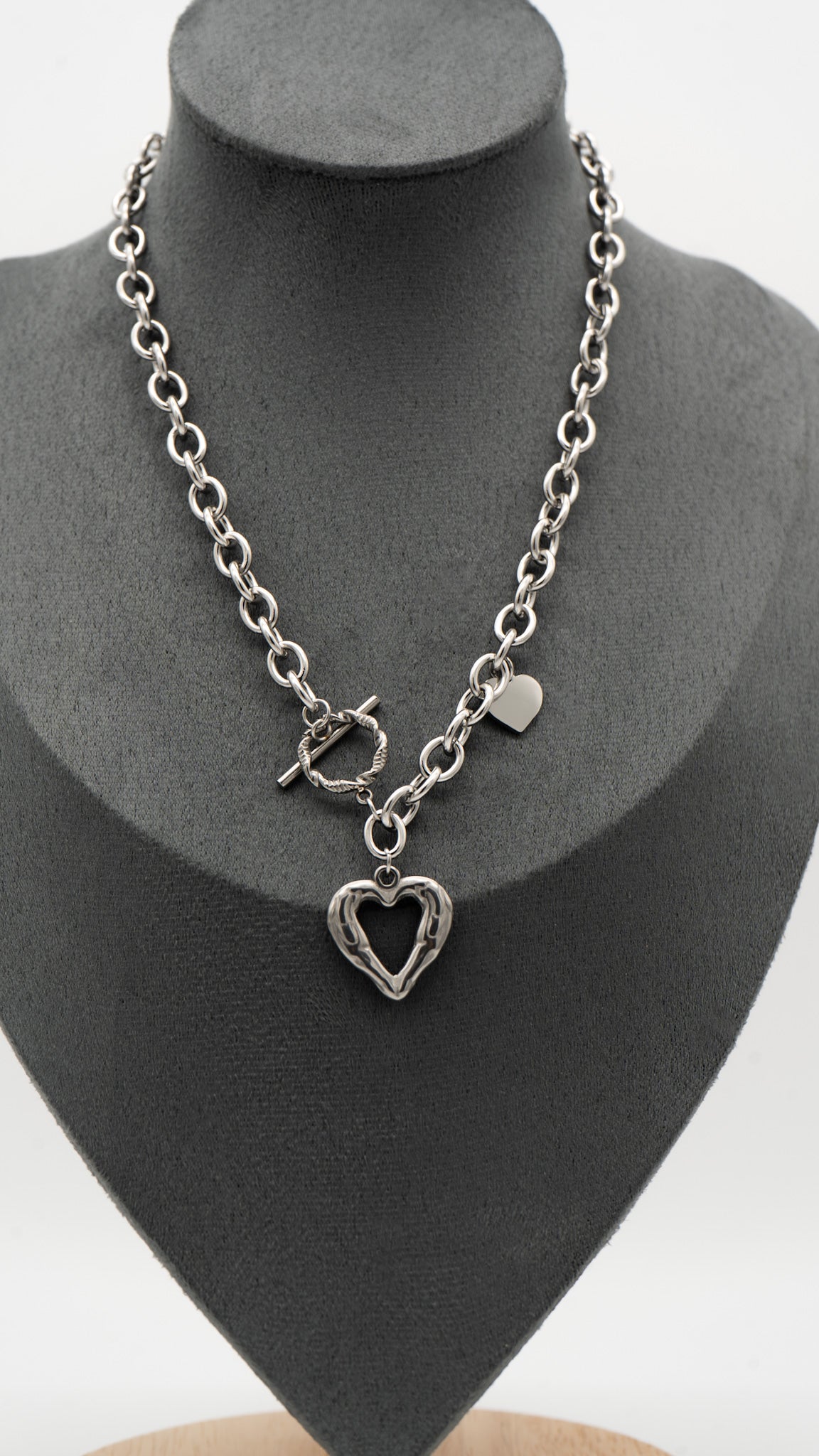 Silver Reign Necklace