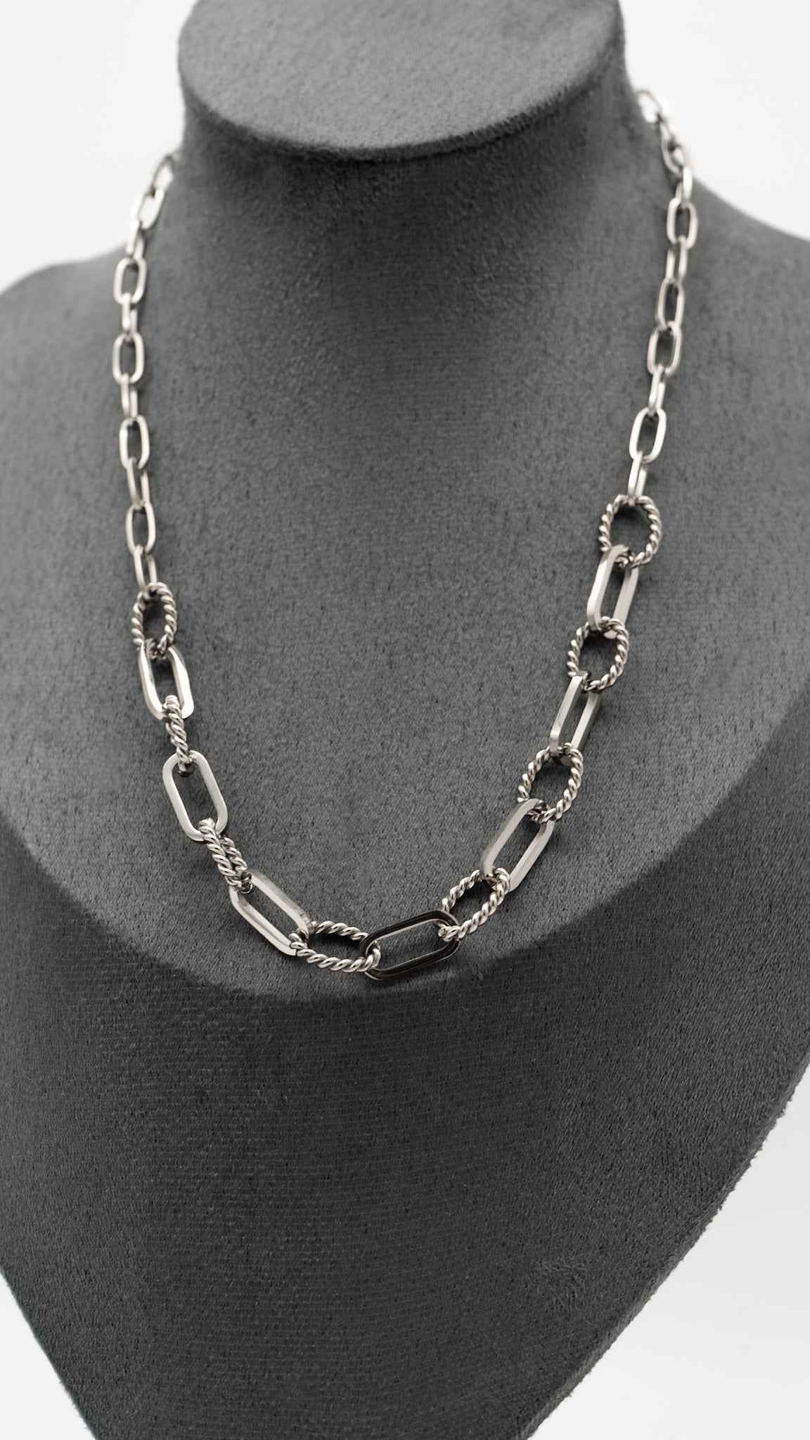 Silver Echo Necklace