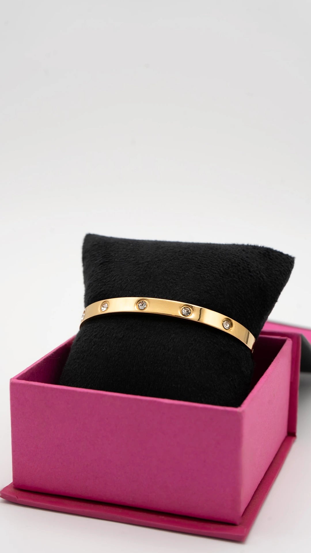 Lustre Gold Bangle