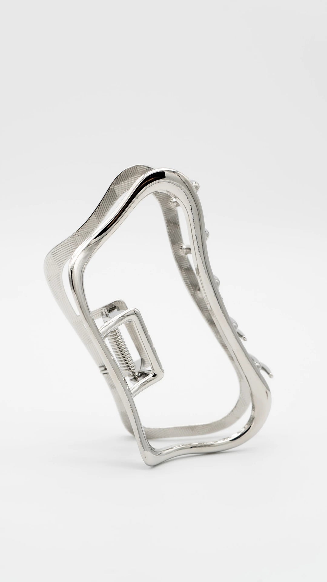 Silver Contour Claw Clip
