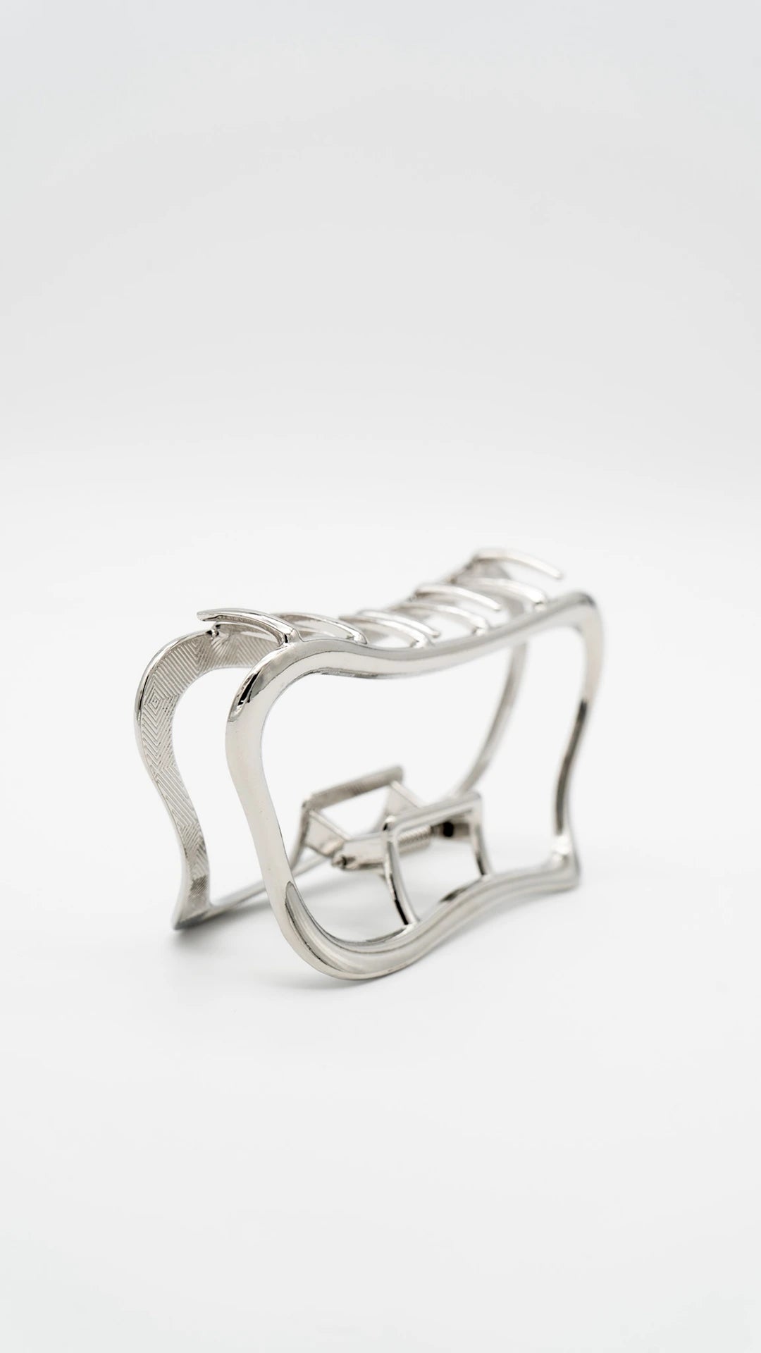 Silver Contour Claw Clip