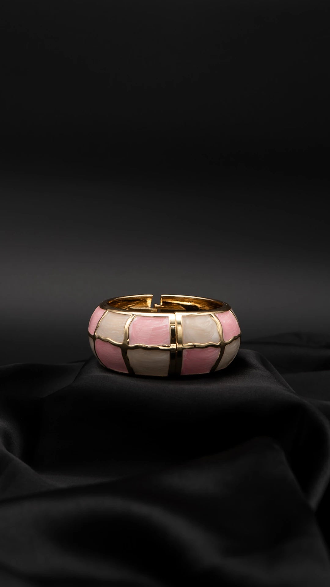 Sira Rose Ivory Bangle
