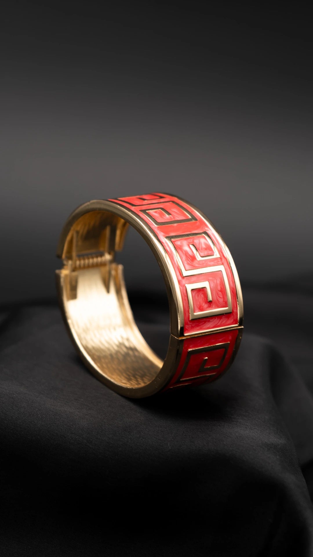 Elaia Crimson Bangle