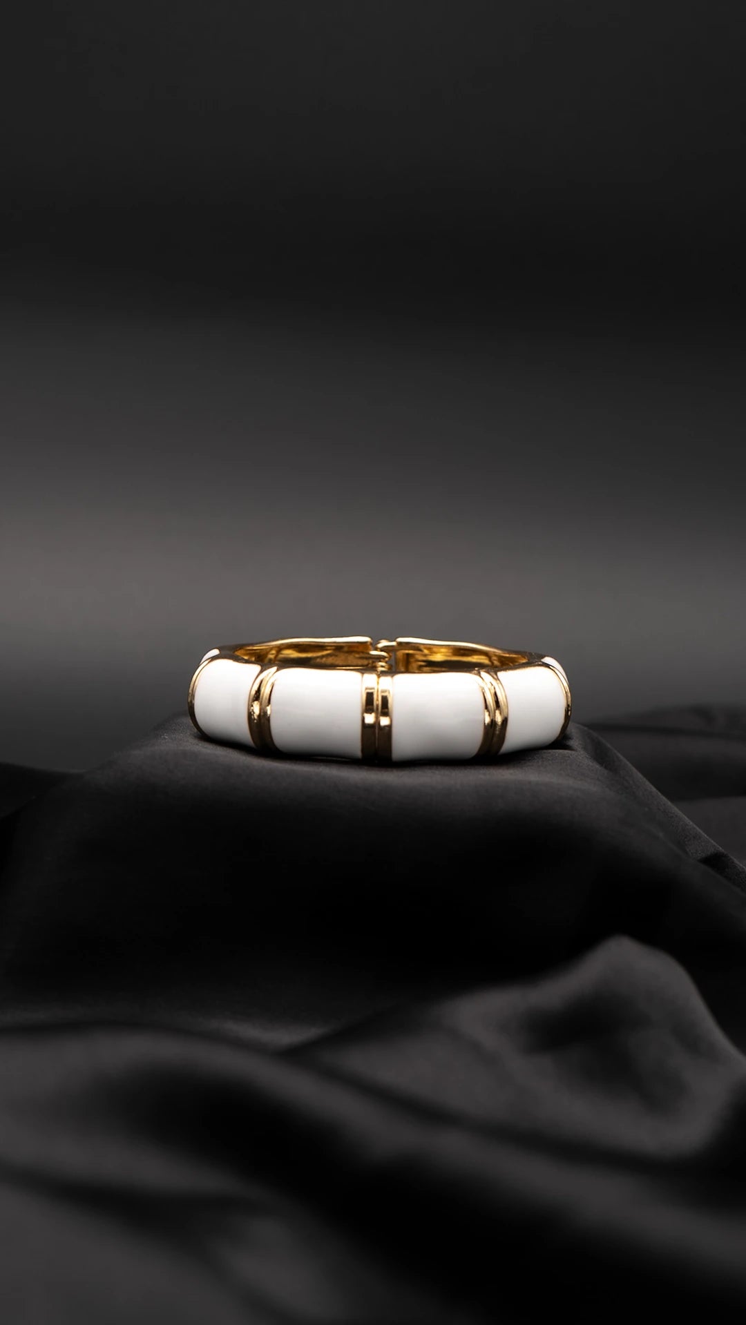 Ira Dove Bangle
