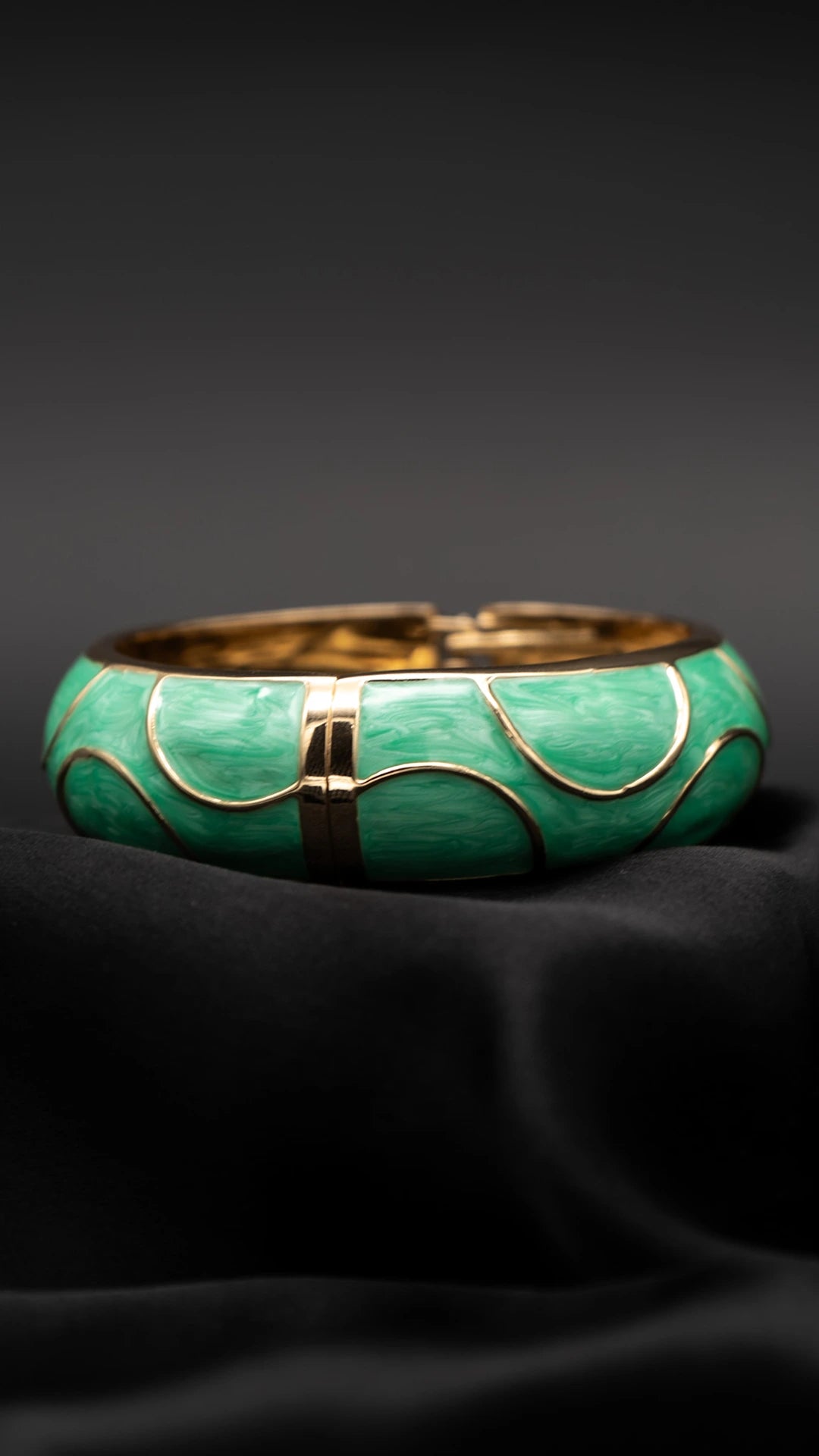 Luna Bangle