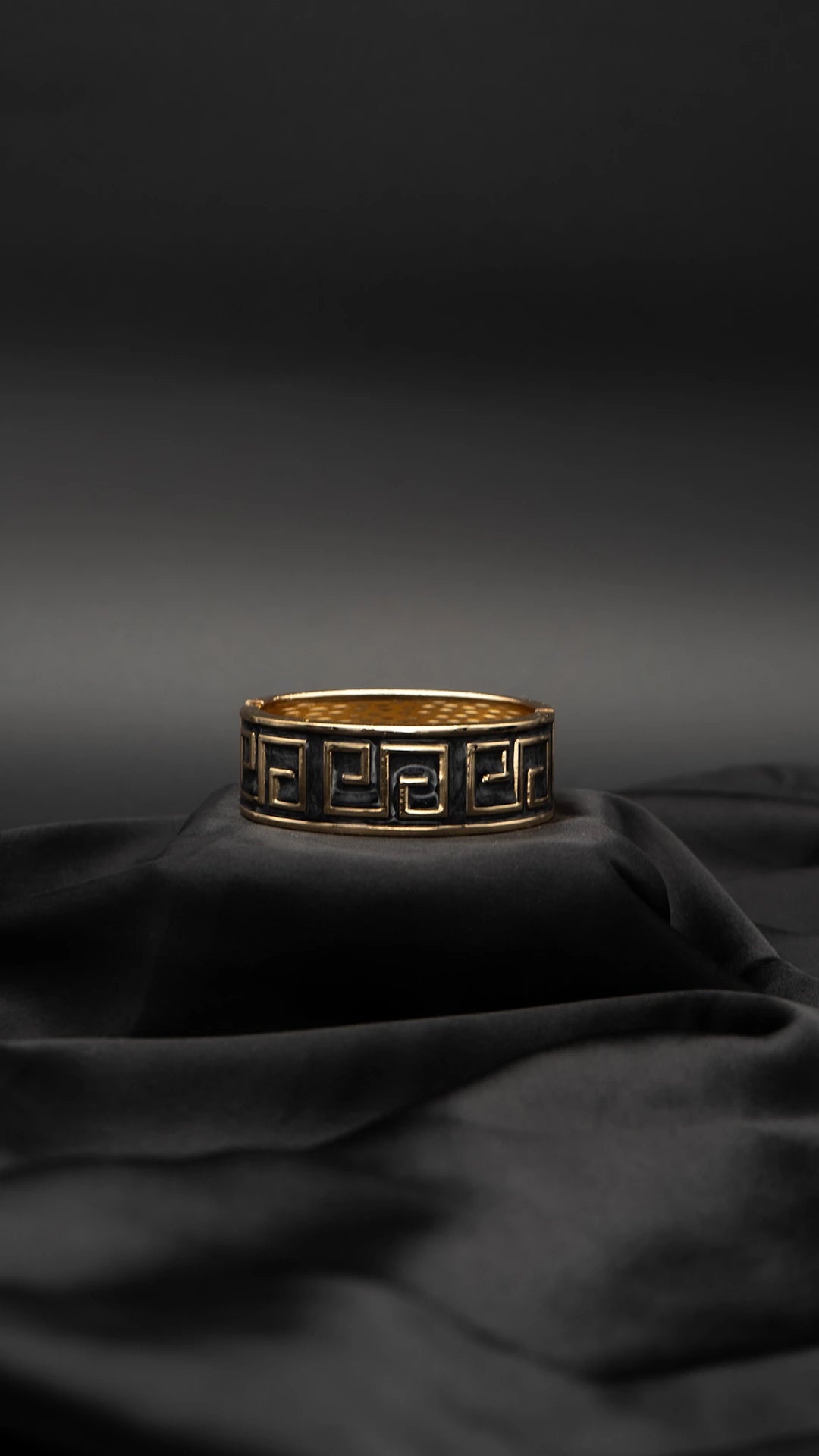 Elaia Charcoal Bangle