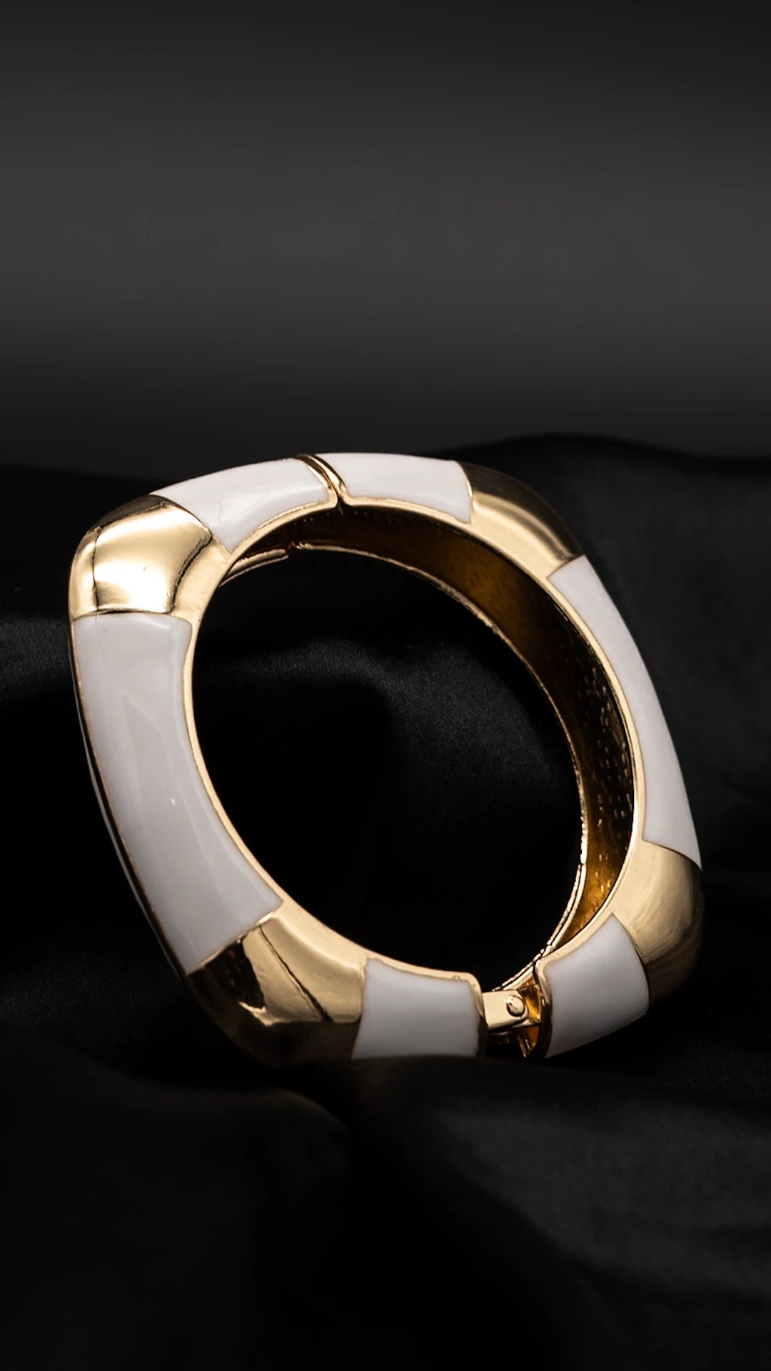 Frosty Arc Bangle