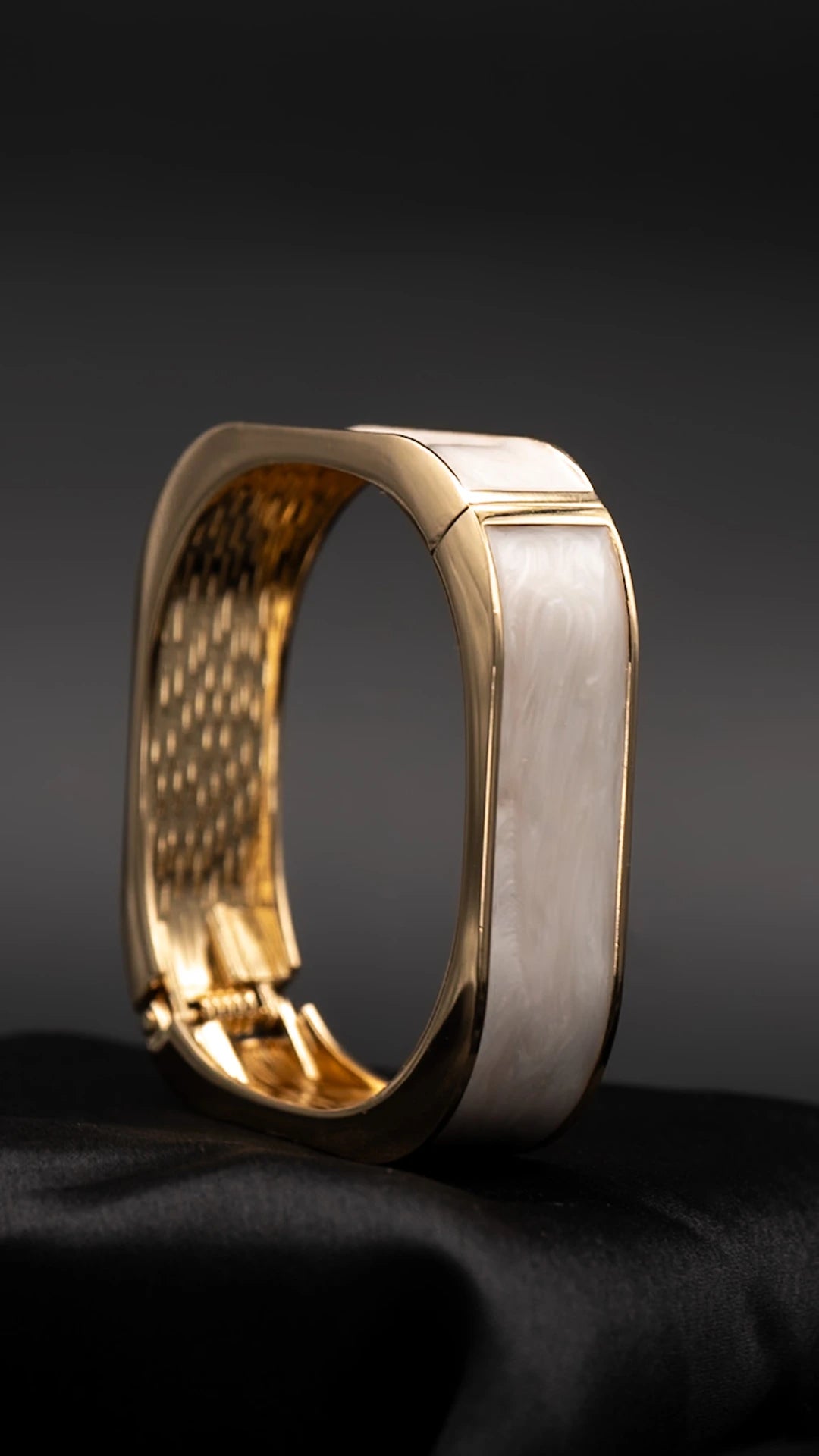 Ophelia Mist Bangle
