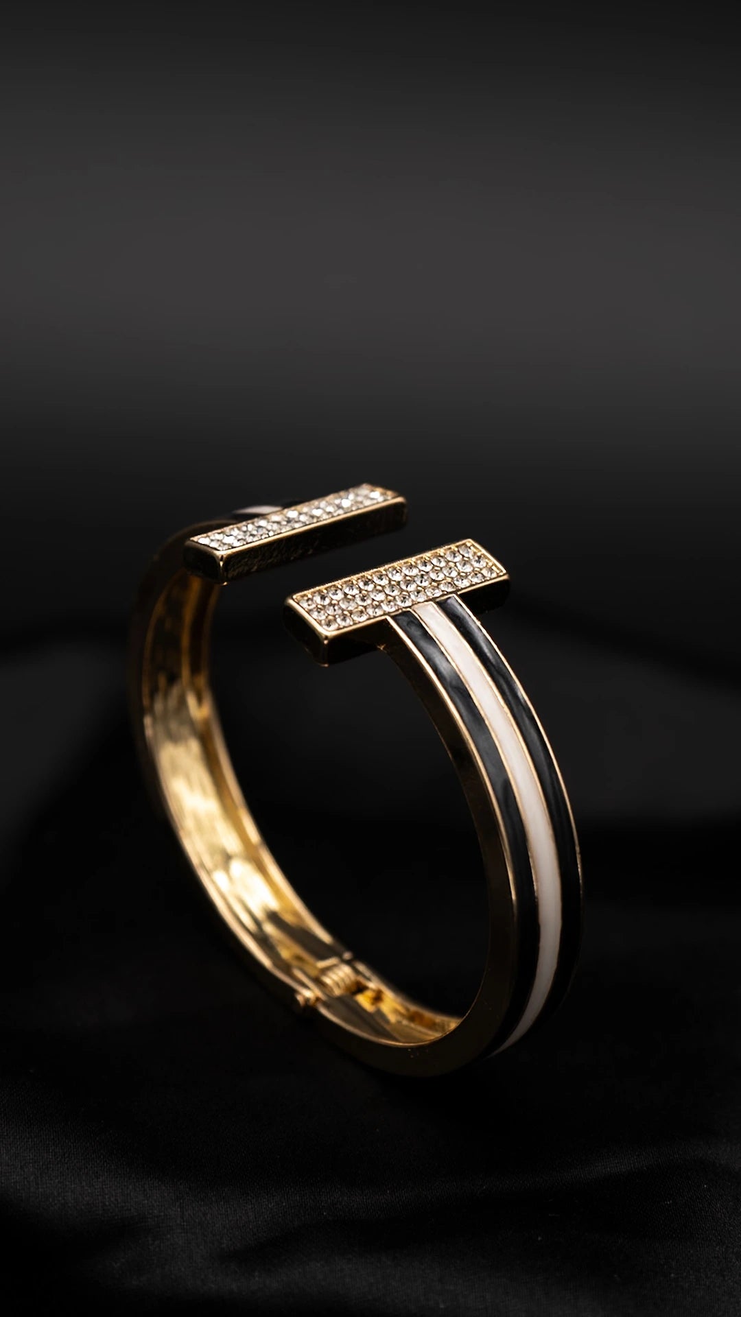 Mono Sparkle Bangle