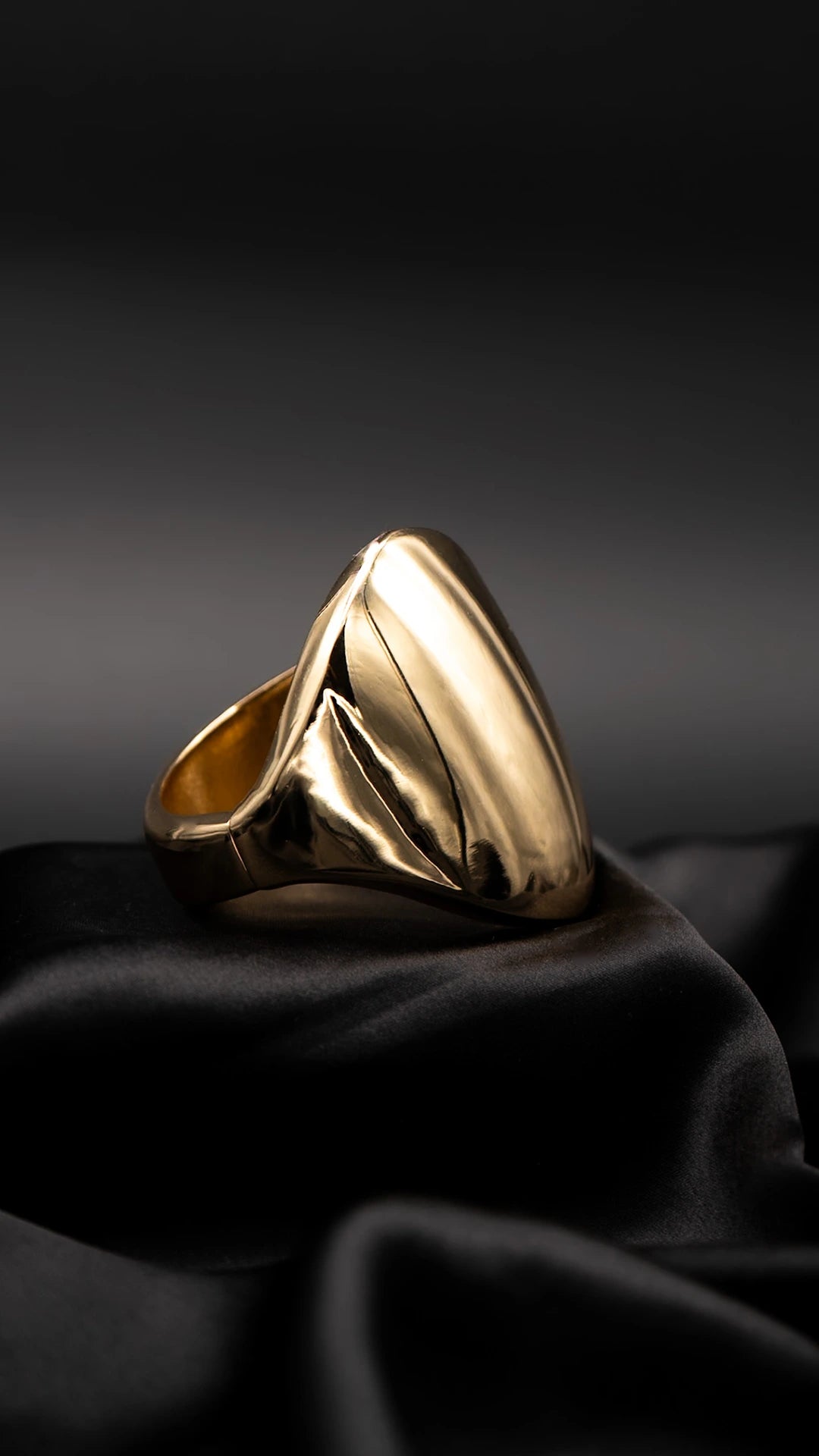 Oblique Glow Bangle