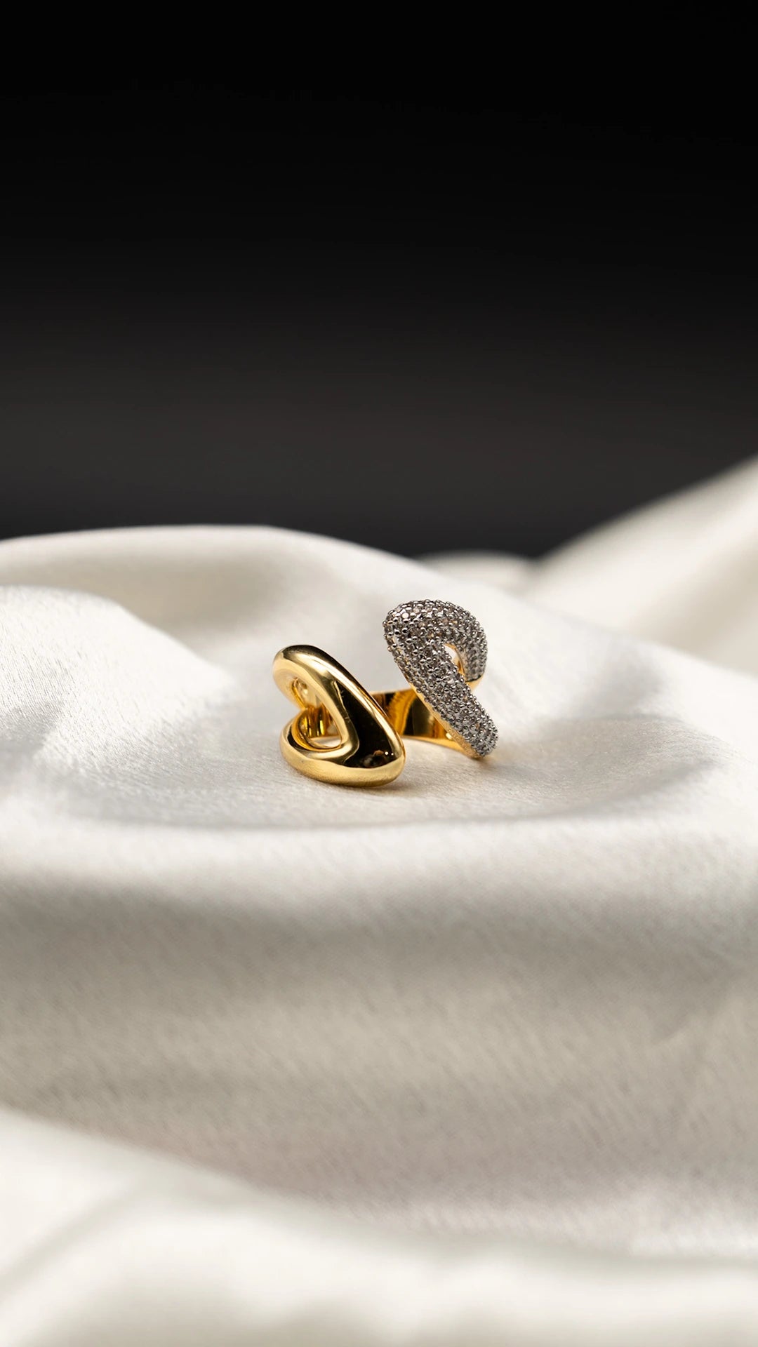 Solyn Flow Statement Ring