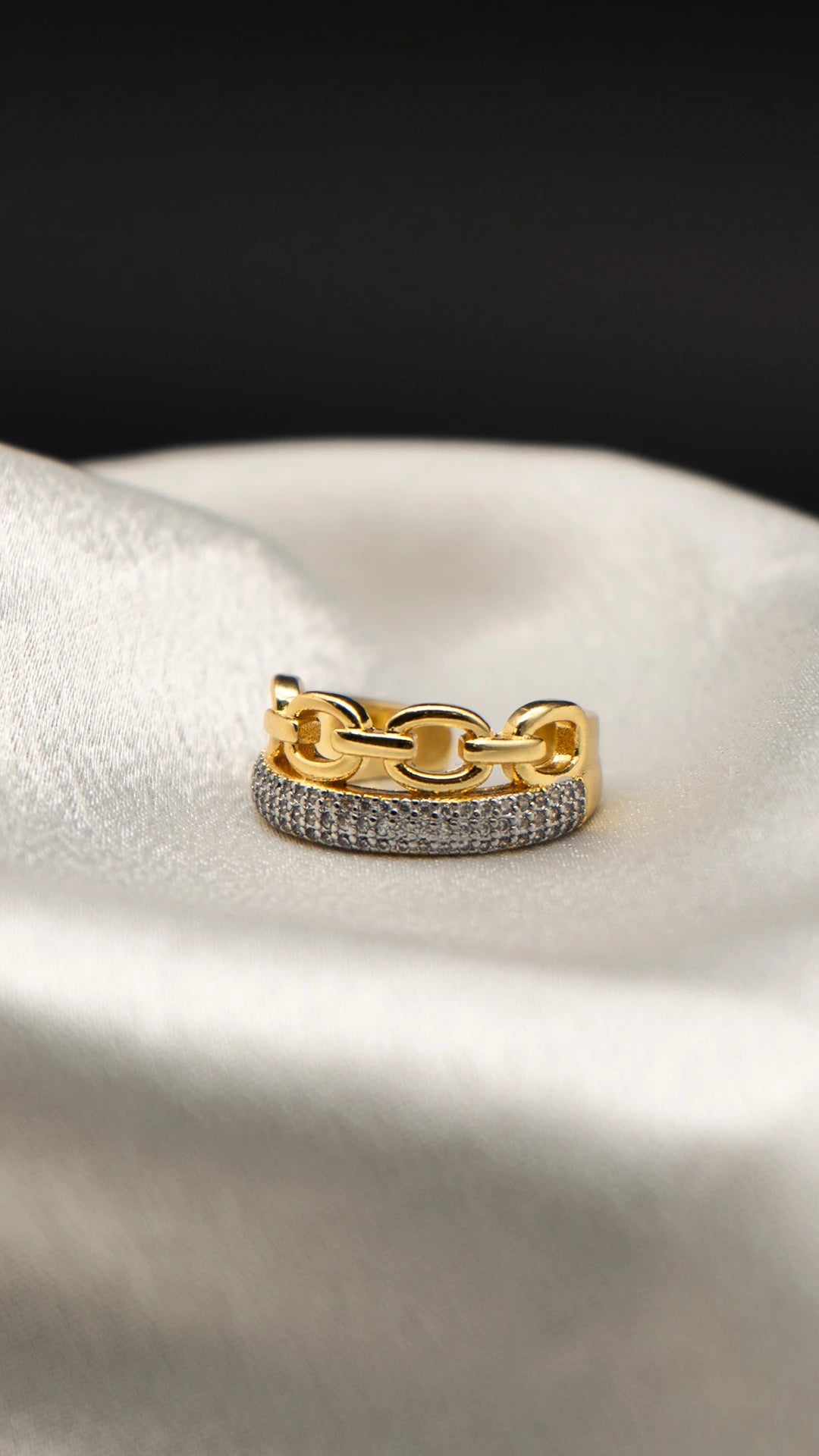 Gleam Statement Ring