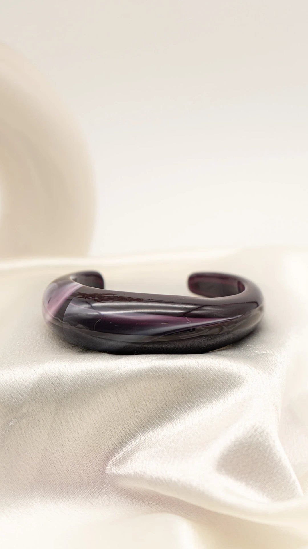 Mulberry Dome Resin Bangle