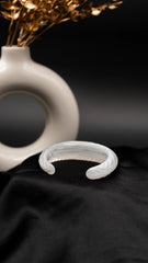 Ivory Twist Resin Bangle