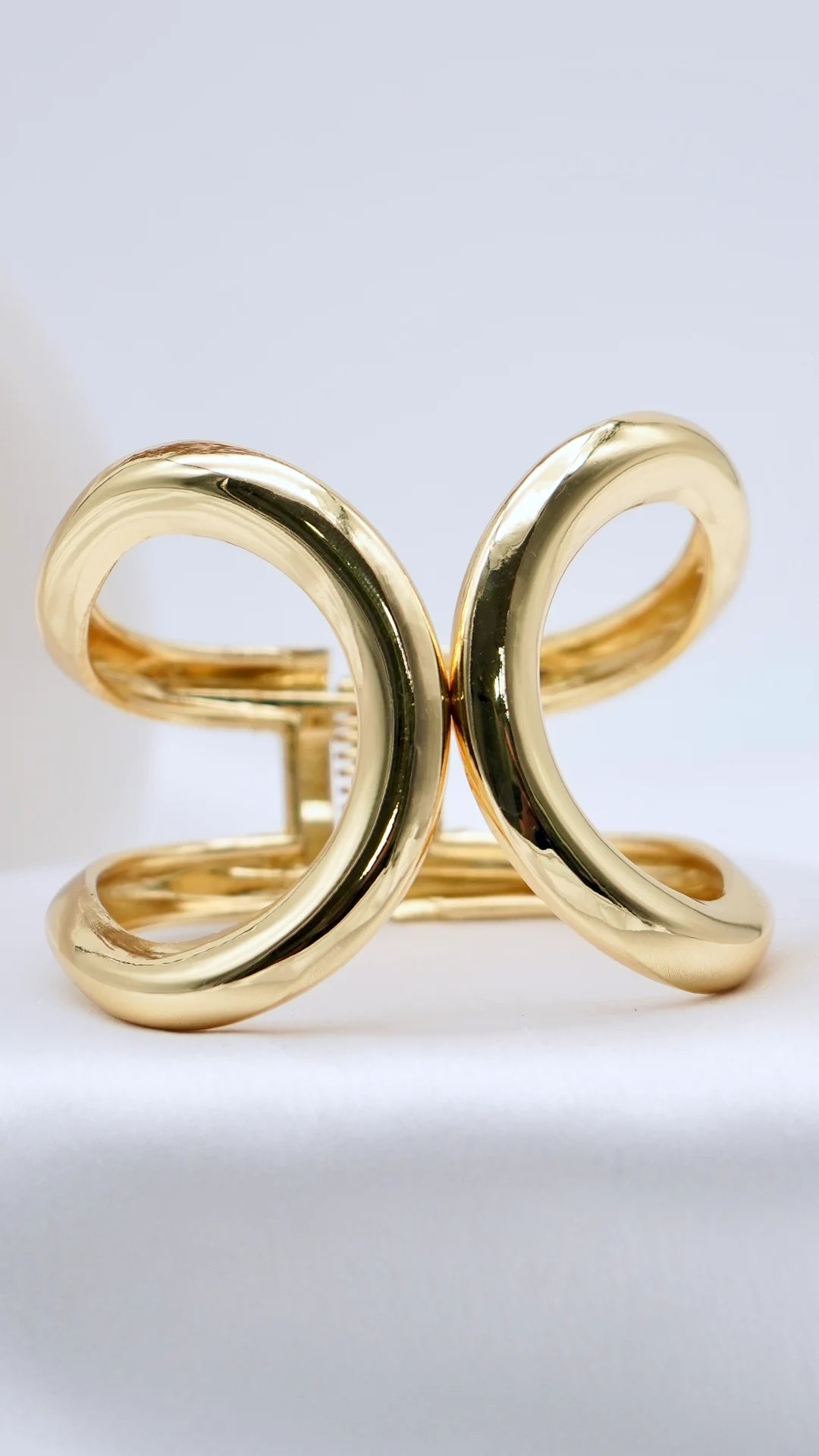 Main Character Gold Bangle