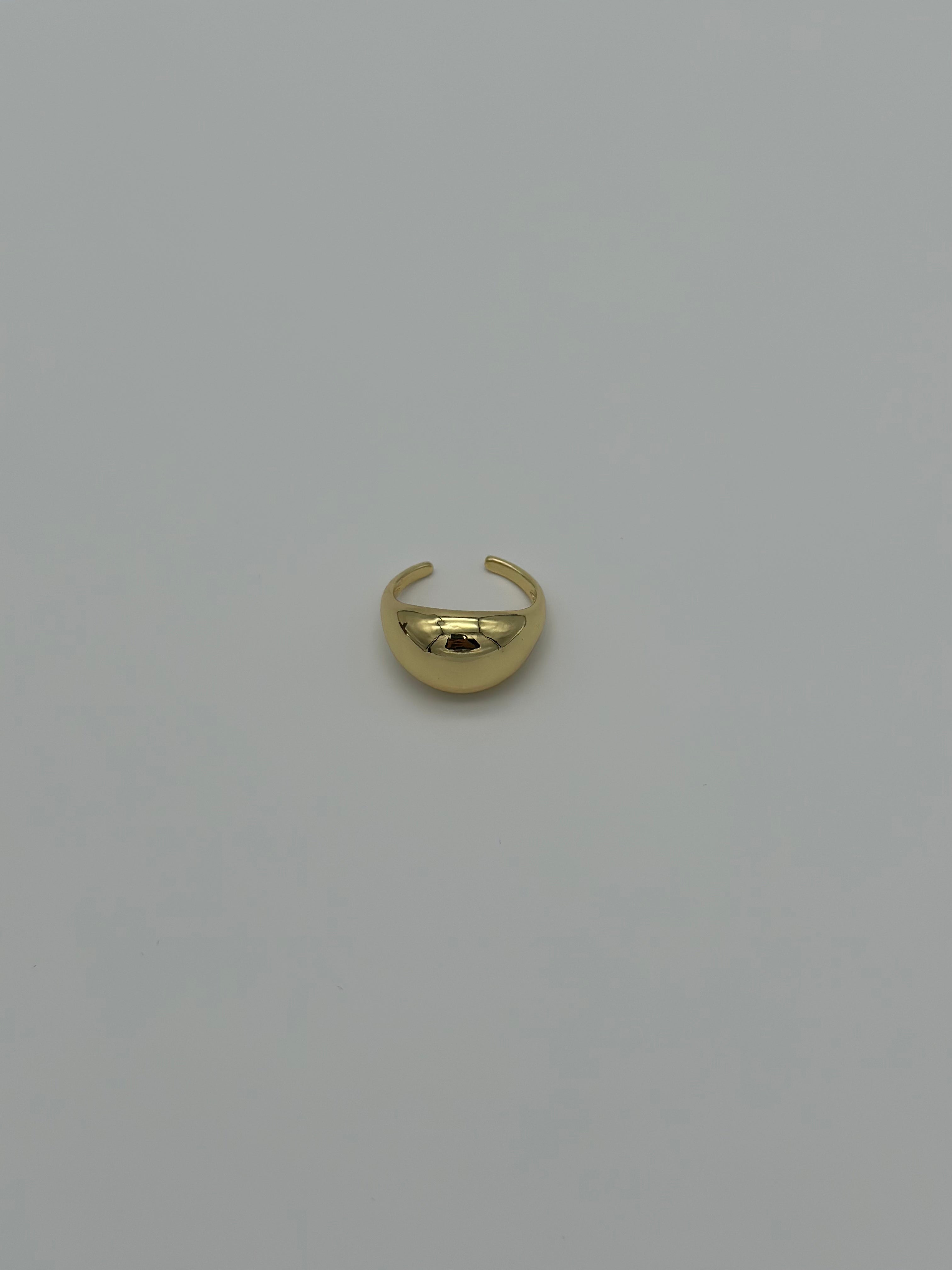 Opulence Curve Statement Ring