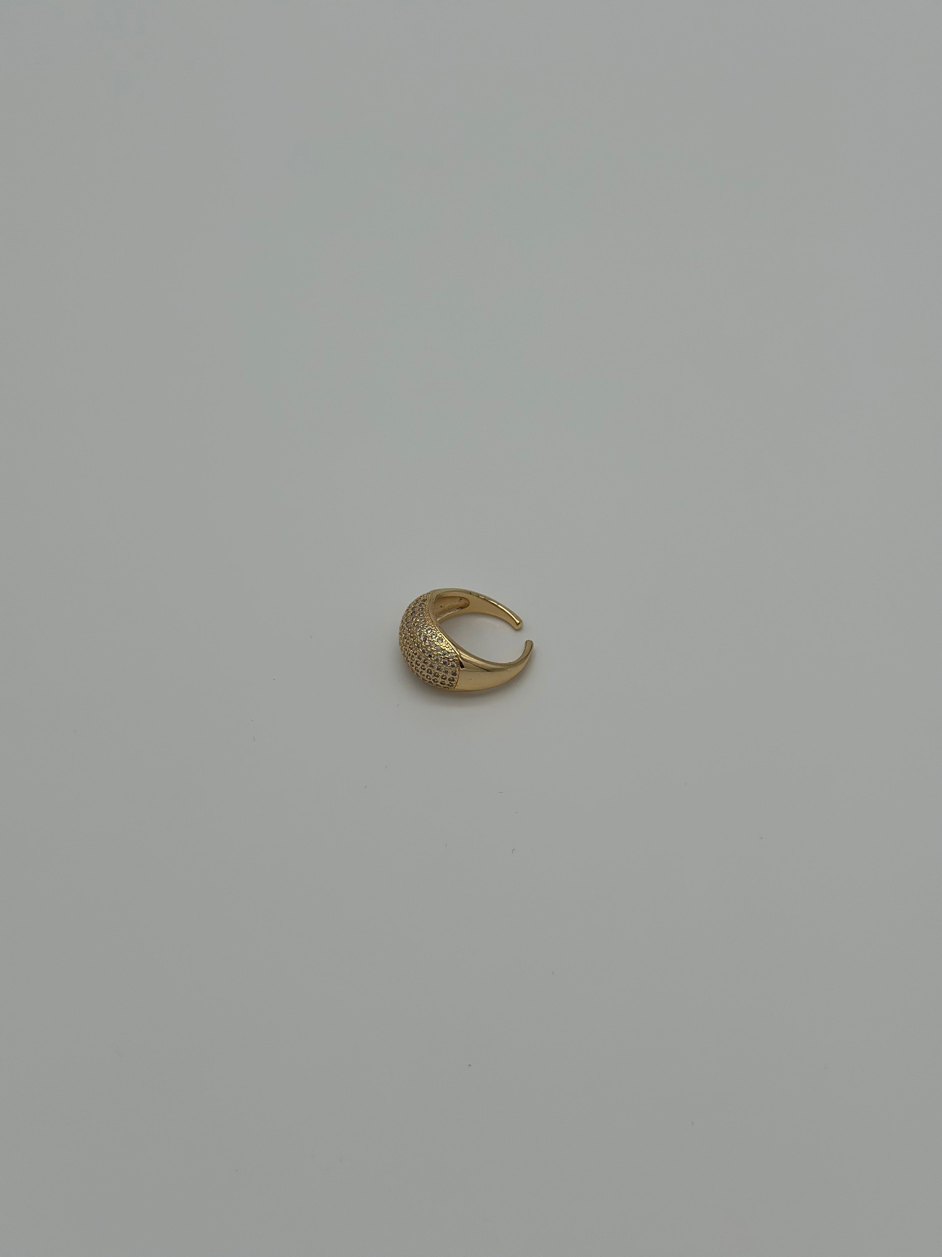 Dazzle Crest Statement Ring