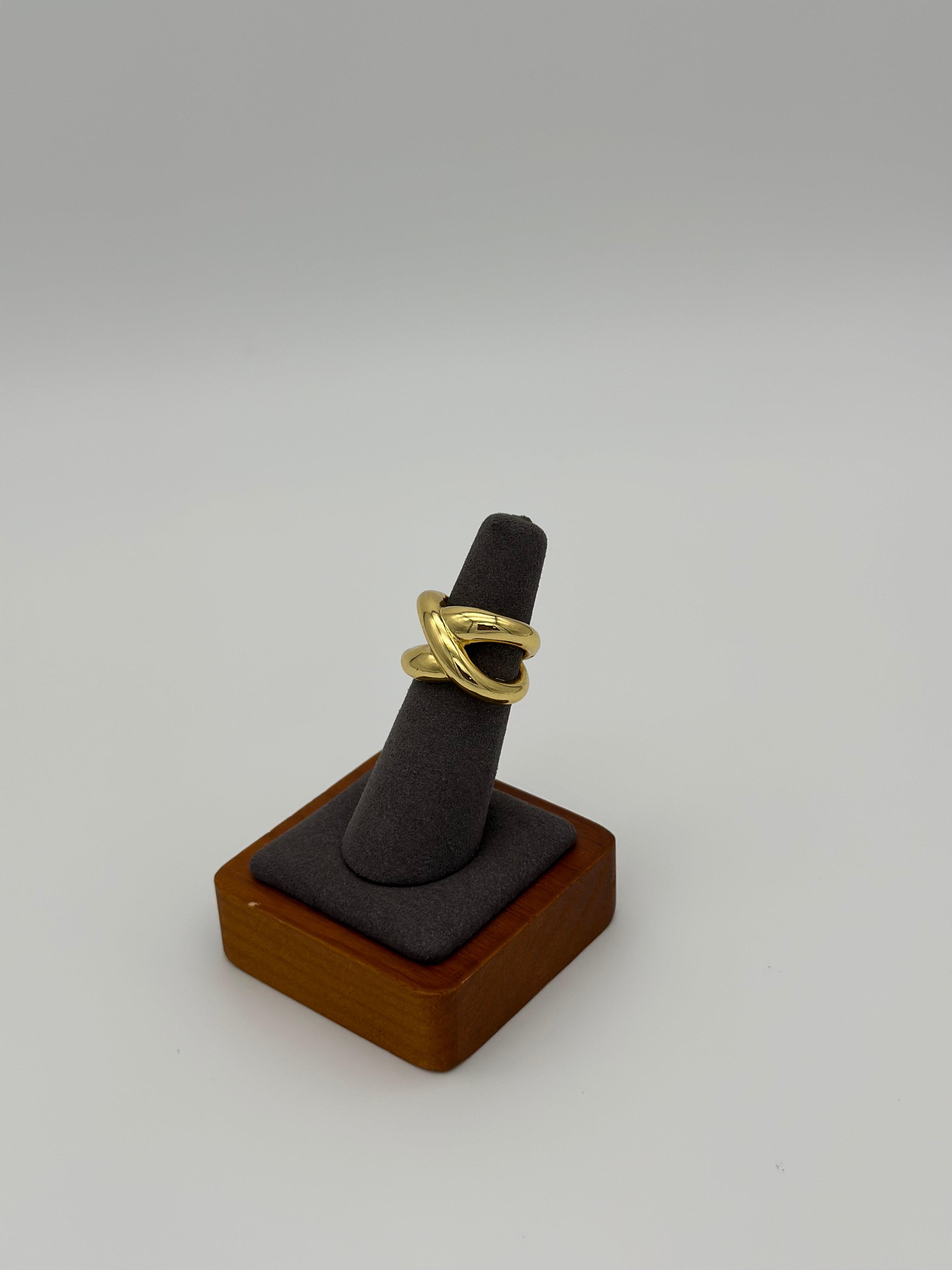 Elle Knot Statement Ring