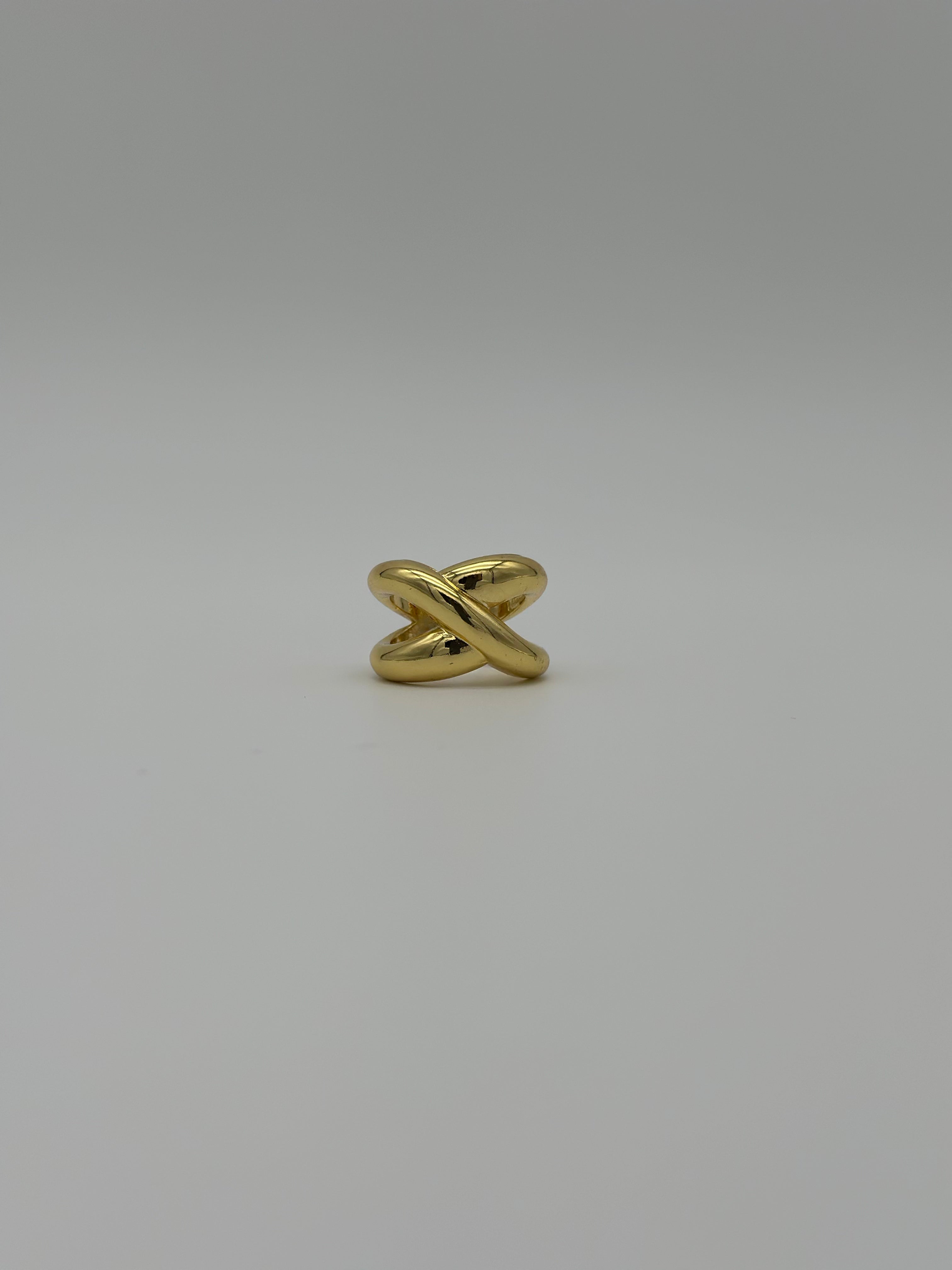Elle Knot Statement Ring