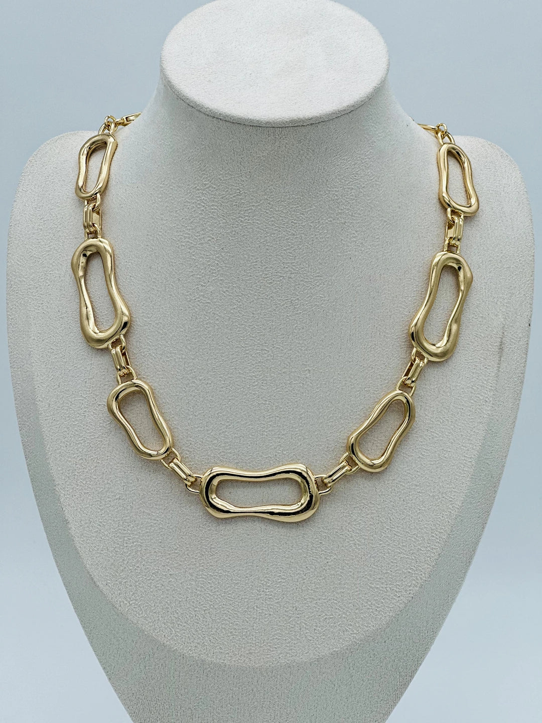 Molten Links Necklace