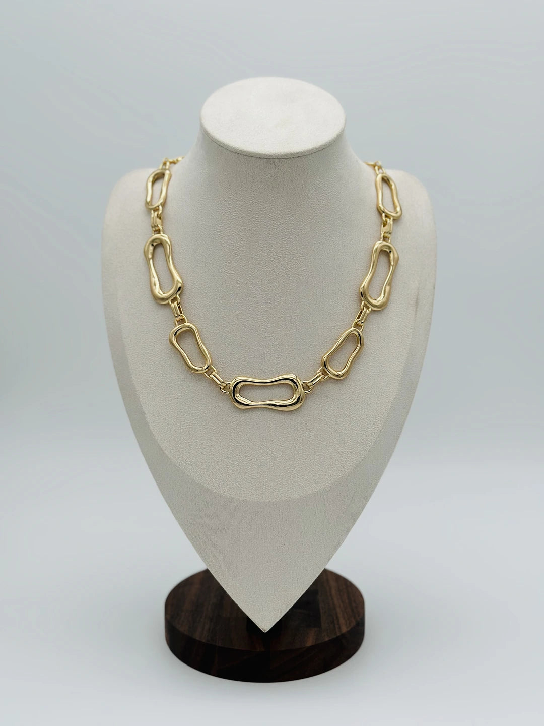 Molten Links Necklace