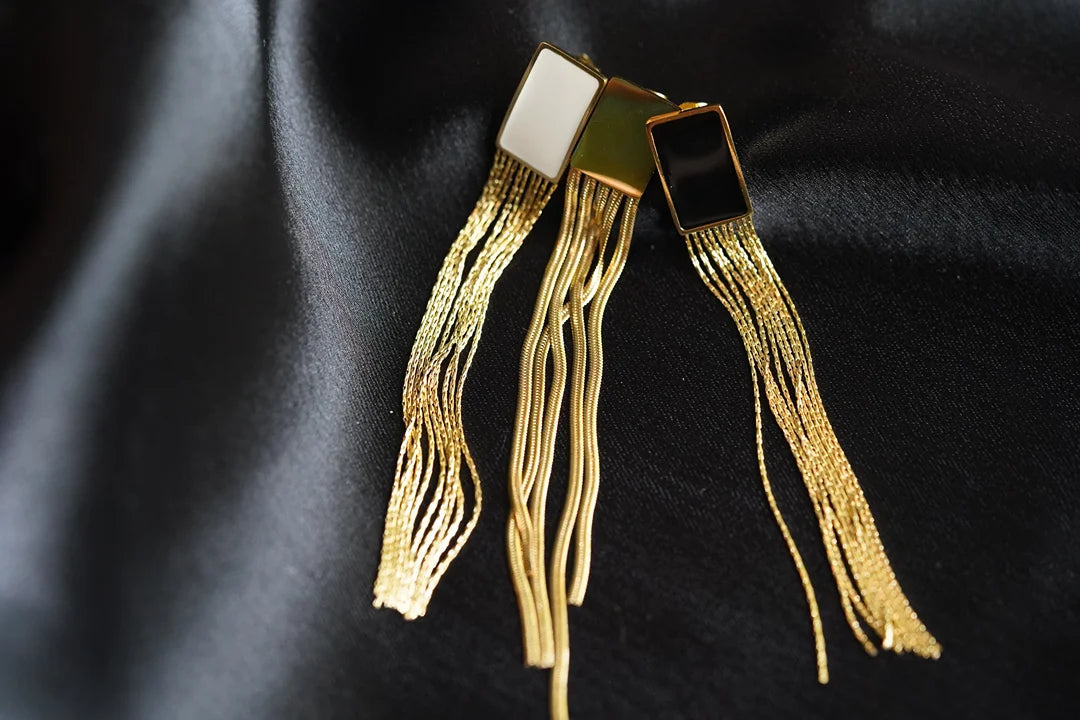 Ivory Gold Elegance Dangler Earrings